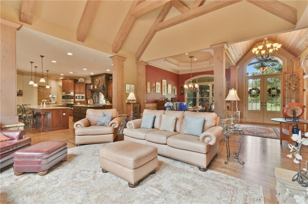 5038 Pointer Ridge Property Photo 11