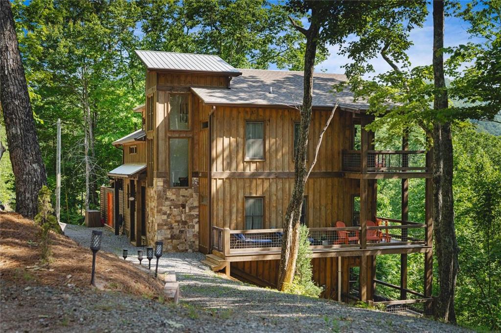 114 Amy Creek Circle Property Photo 8
