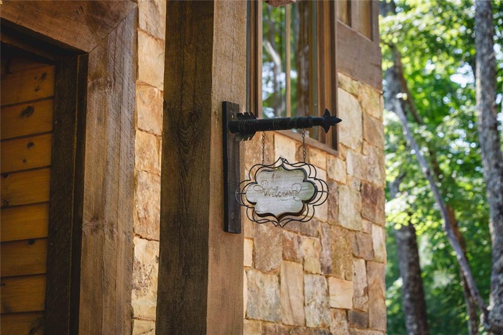 114 Amy Creek Circle Property Photo 9