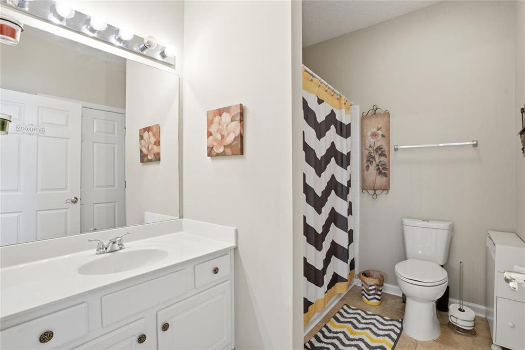 304 Gable Brook Drive Property Photo 21