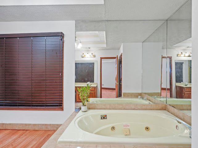 4640 Calleigh Way Property Photo 31