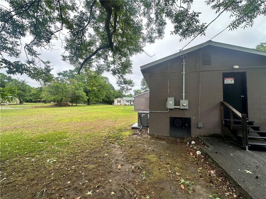 648 Ellington Avenue Property Photo 8