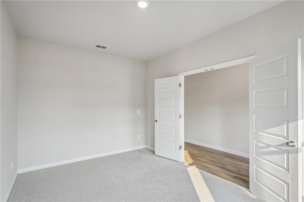 2394 Martin Spring Bend Property Photo 19