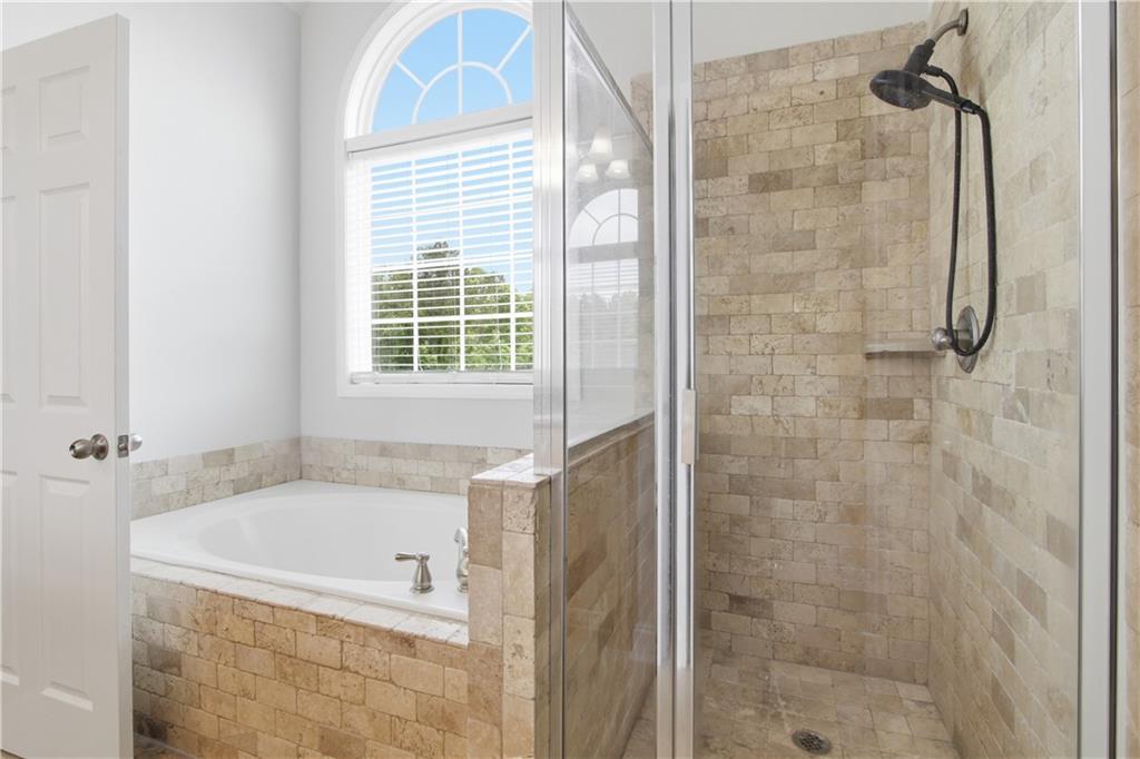 30 Roberson Drive Ne Property Photo 28