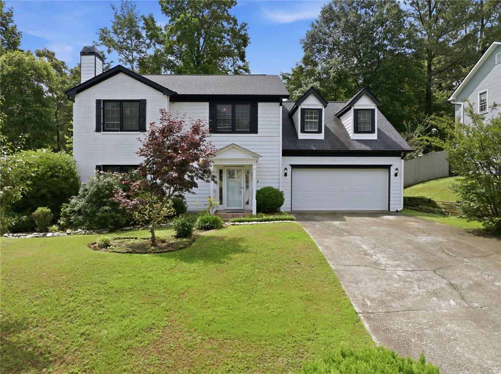 310 Crescentview Court Property Photo 1