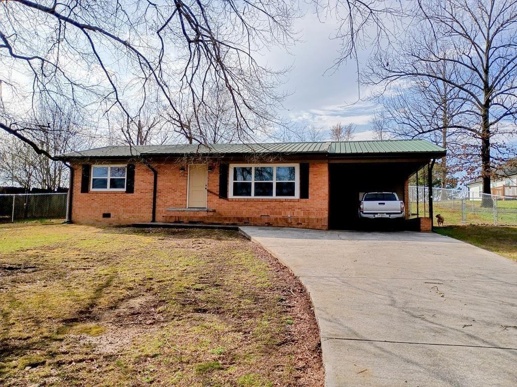 609 S 4th Avenue Property Photo 1