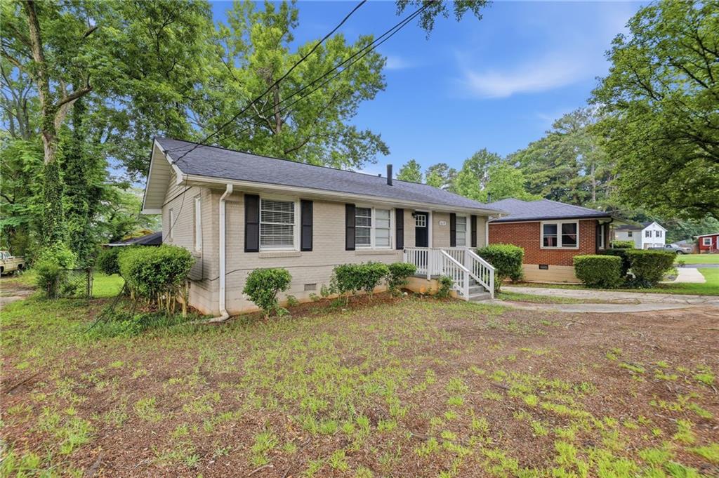 1619 Columbia Drive Property Photo 1
