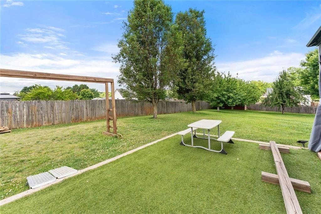 4518 Summerset Drive Property Photo 37