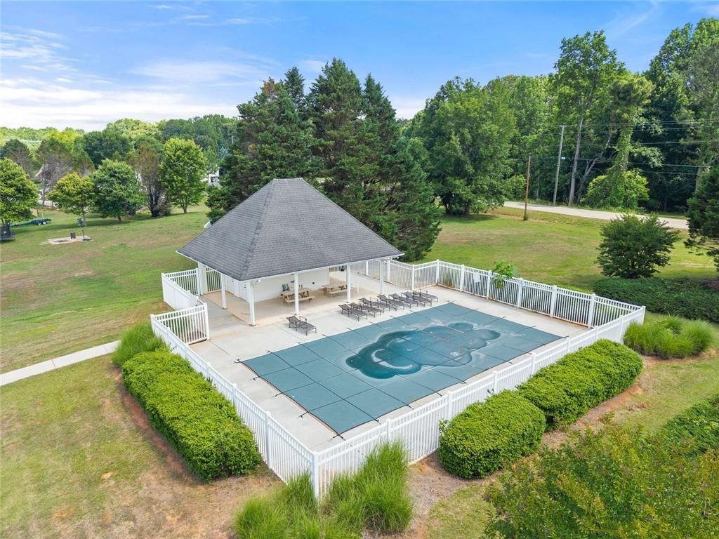 4518 Summerset Drive Property Photo 45