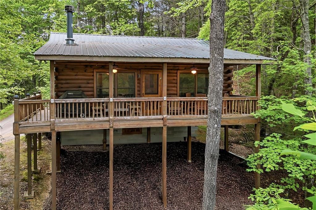 156 Dupont Drive Property Photo 1