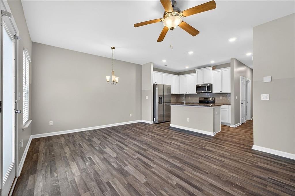 585 Mcwilliams Road Se Unit 1004 Property Photo 4