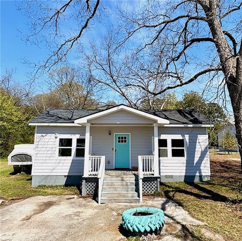 1086 Barton Street Property Photo 1