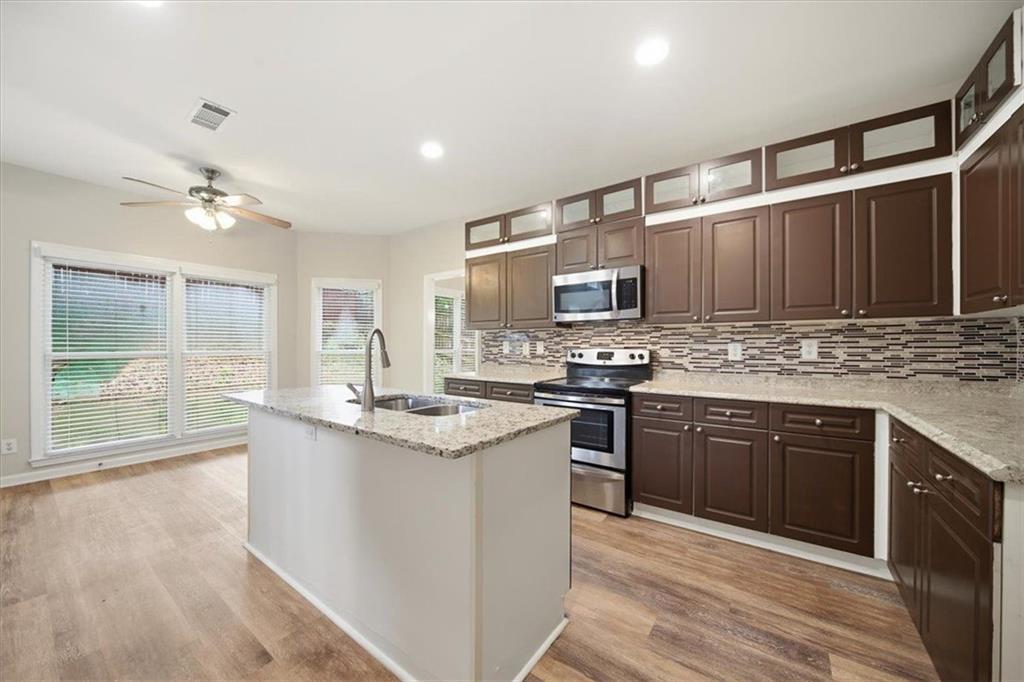 7778364 Property Photo 21