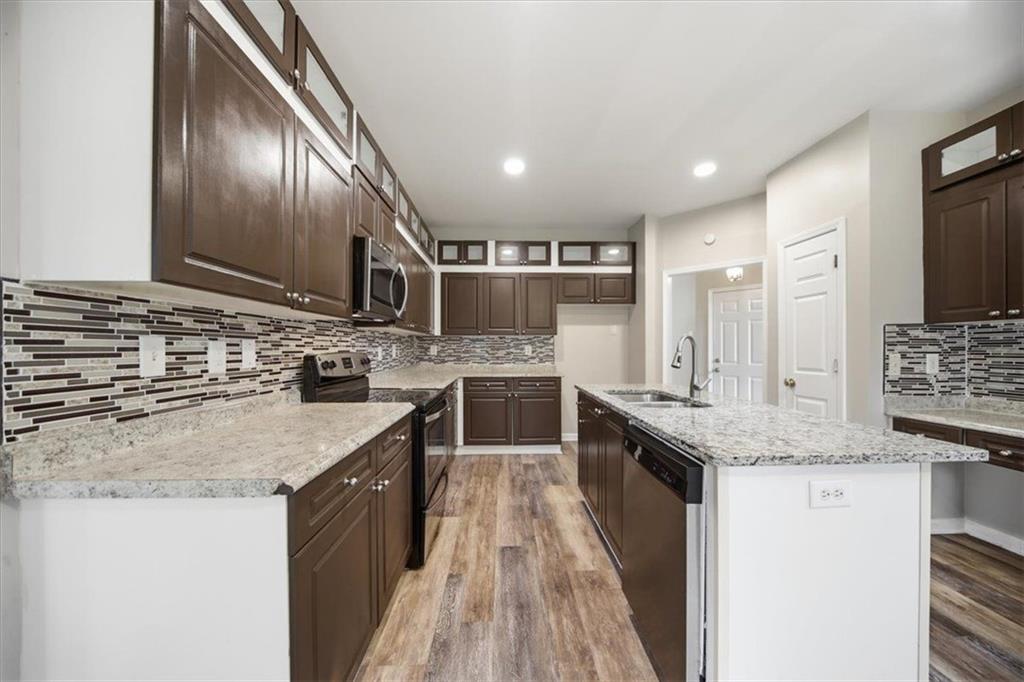 7778364 Property Photo 22