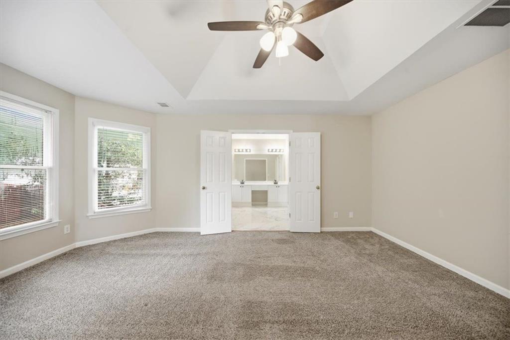 7778364 Property Photo 32