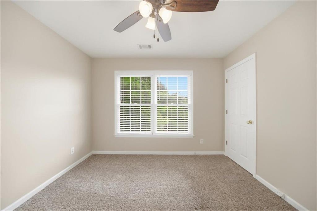 7778364 Property Photo 39