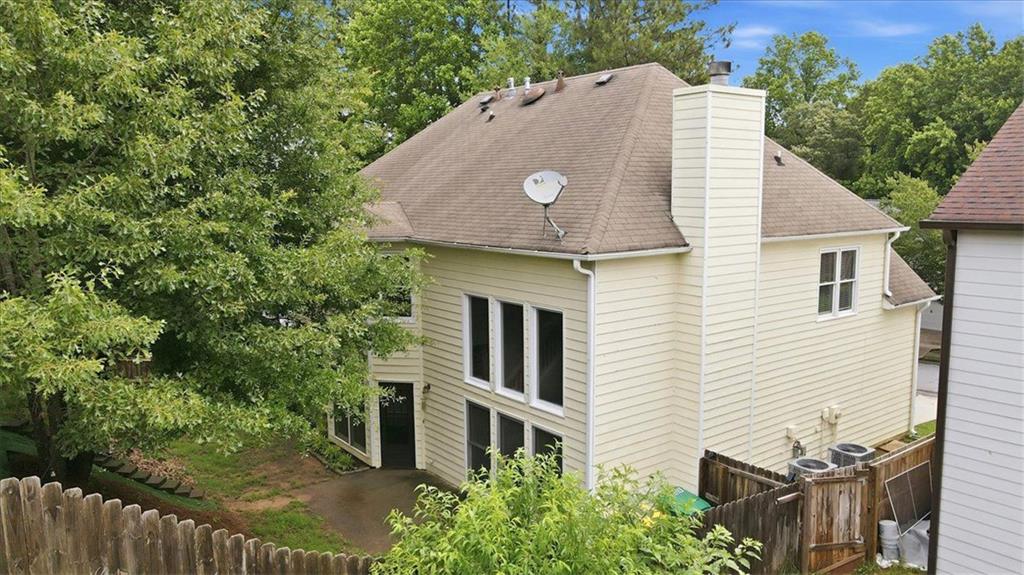 7778364 Property Photo 48