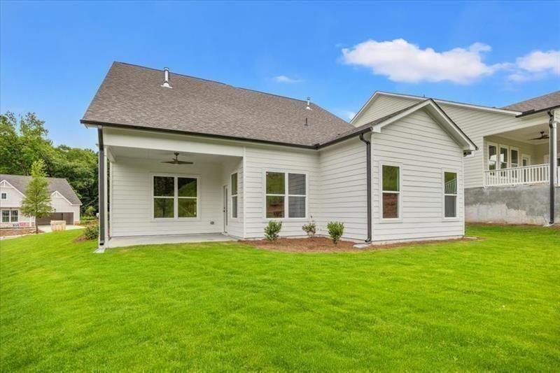 7778394 Property Photo 32