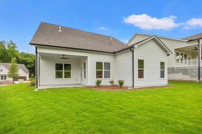 7778394 Property Photo 35