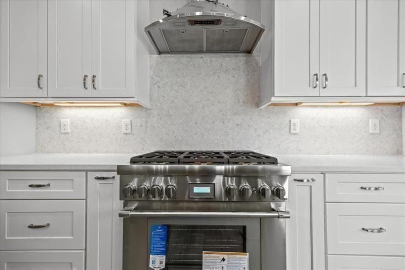 7778394 Property Photo 59