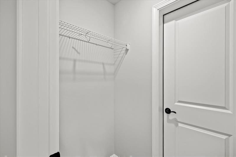 7778394 Property Photo 82