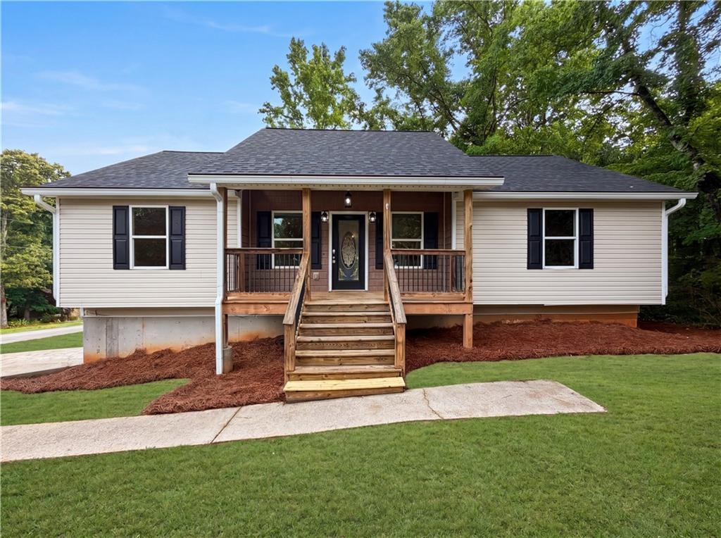 57 Landing Drive Property Photo 1