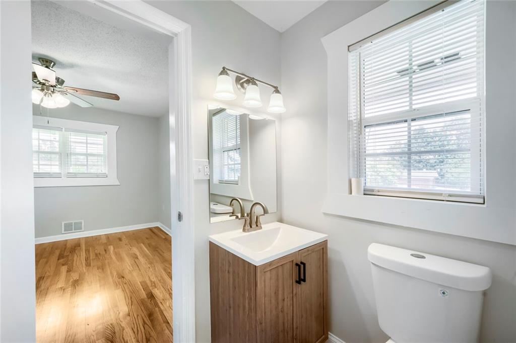 1 North Avenue Property Photo 20