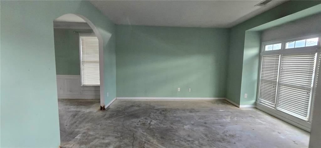 55 Harrison Circle Property Photo 8