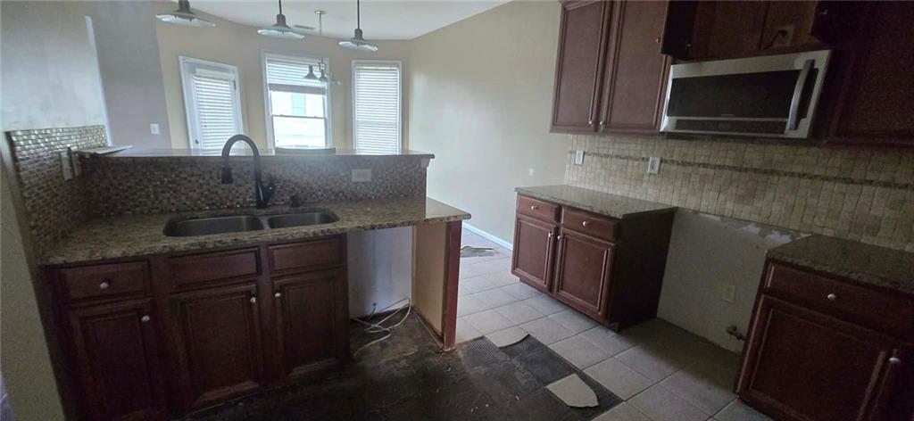 55 Harrison Circle Property Photo 13
