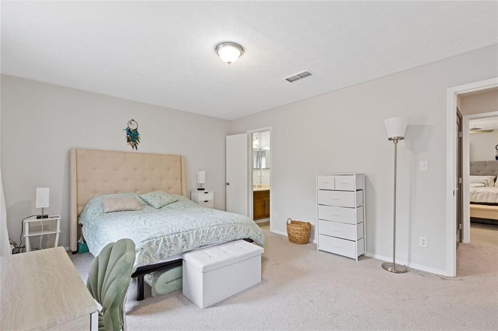 740 Anderson Walk Property Photo 23
