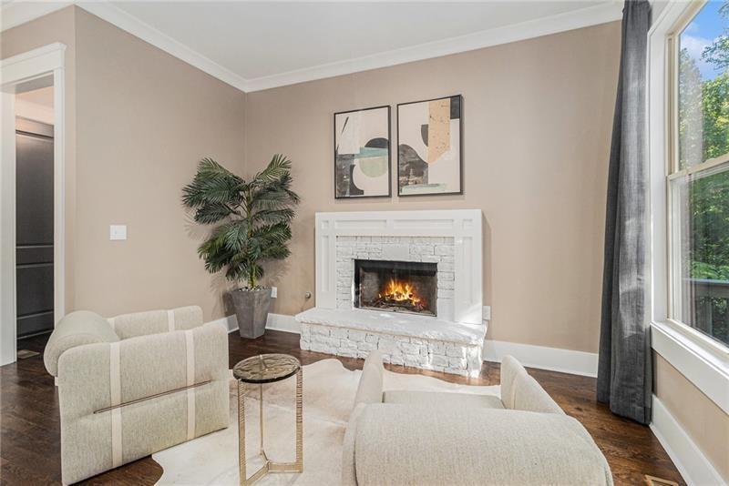 519 Holcomb Bridge Road Property Photo 11
