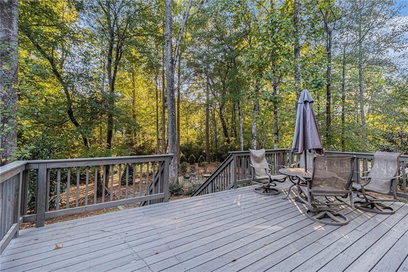 519 Holcomb Bridge Road Property Photo 28