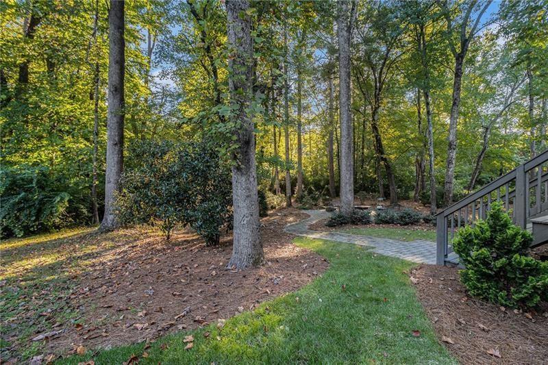 519 Holcomb Bridge Road Property Photo 31