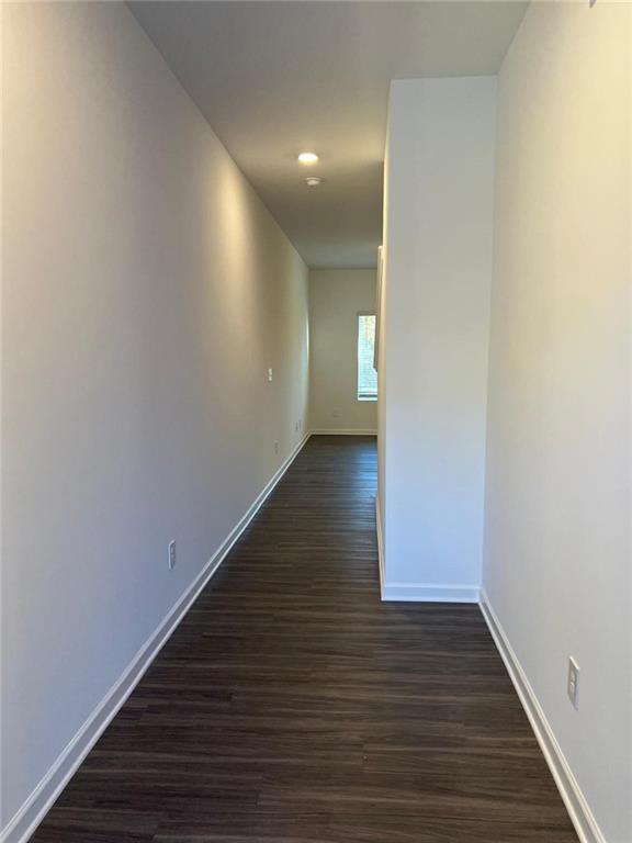 1391 Ben Park Way Property Photo 3
