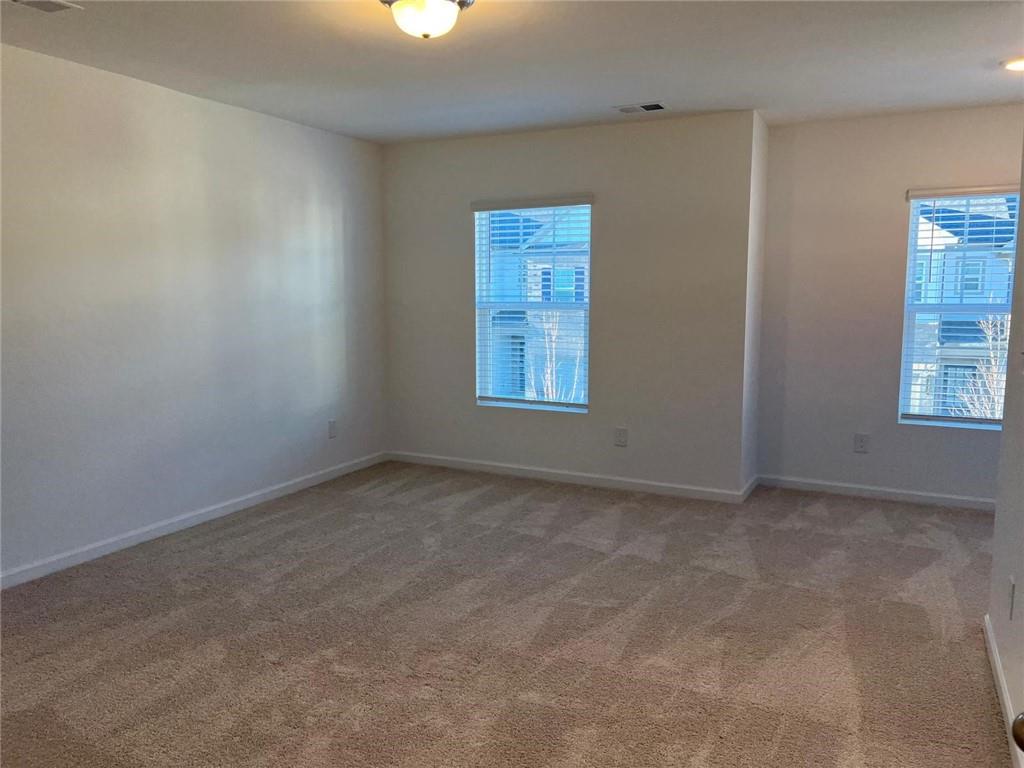 1391 Ben Park Way Property Photo 13