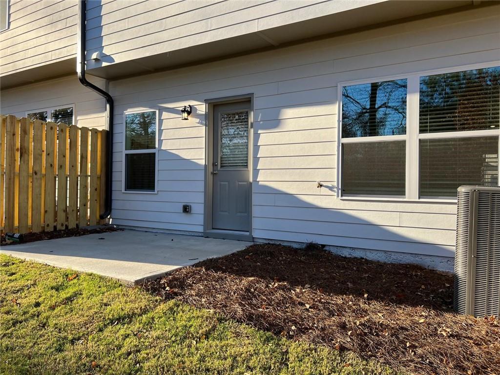 1391 Ben Park Way Property Photo 32