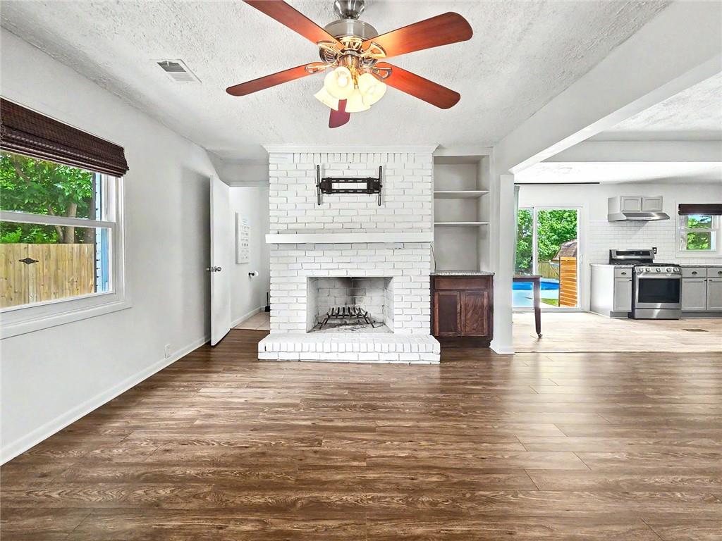 273 Norton Circle Se Property Photo 12
