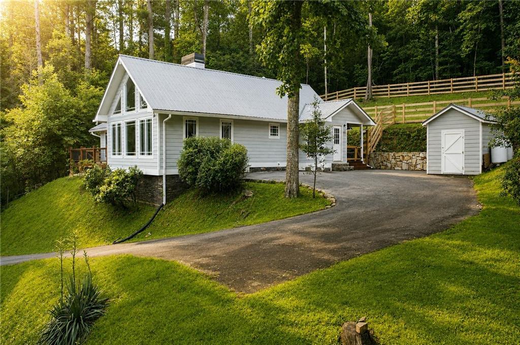 221 Reece Creek Road W Property Photo 1