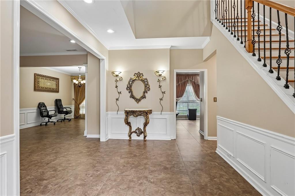 2731 Spindletop Lane Nw Property Photo 4