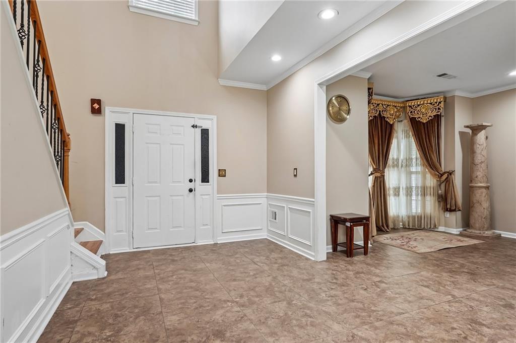 2731 Spindletop Lane Nw Property Photo 6