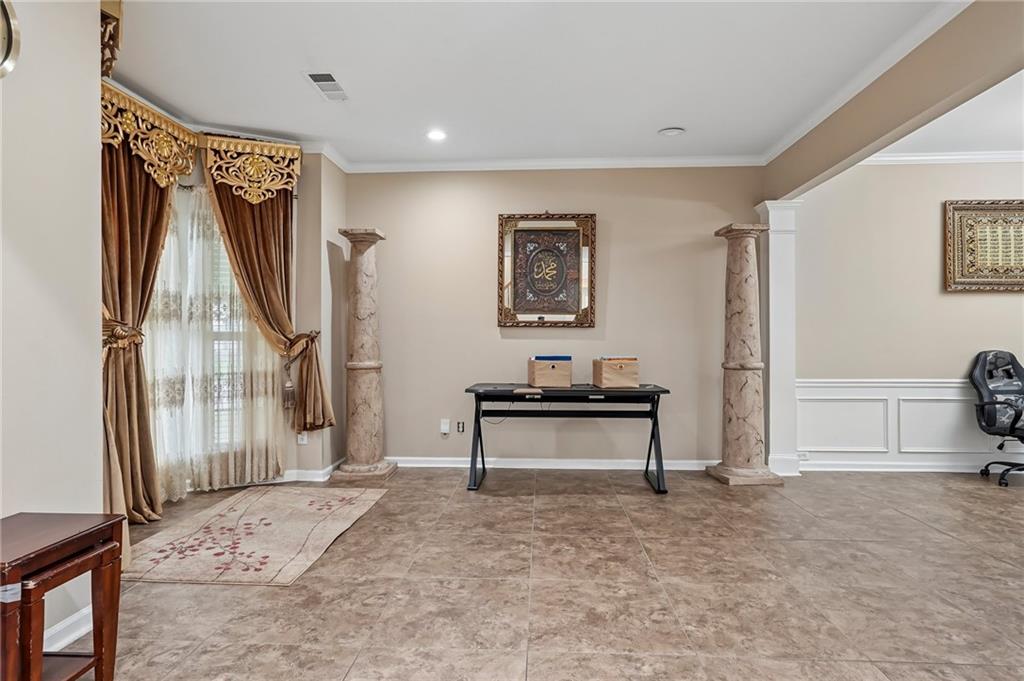 2731 Spindletop Lane Nw Property Photo 7