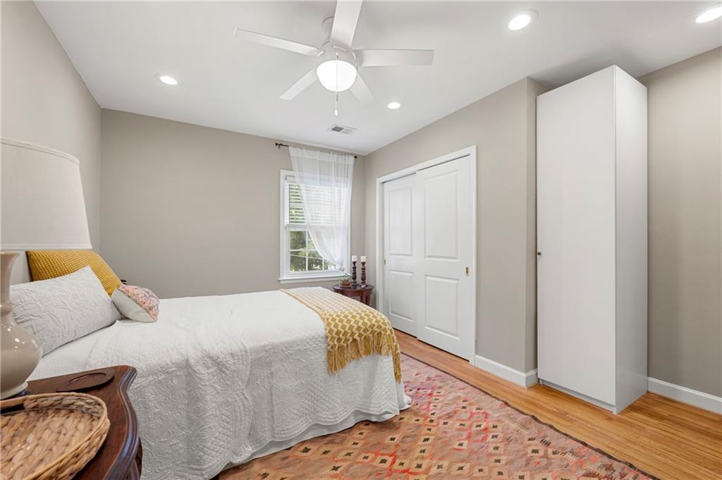 542 Goldsboro Road Unit D Property Photo 4