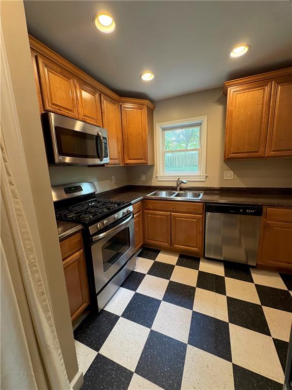 515 Allen Road Ne Unit A Property Photo 7