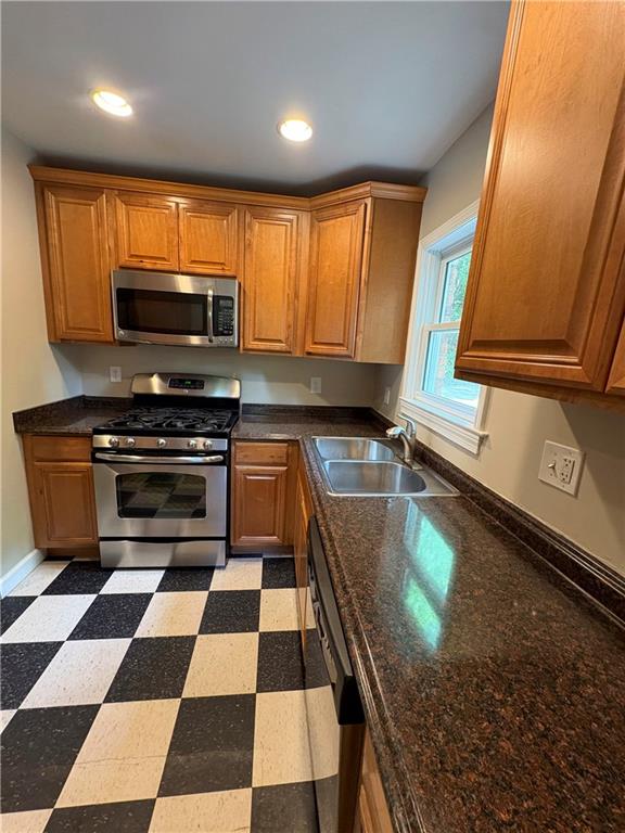 515 Allen Road Ne Unit A Property Photo 8