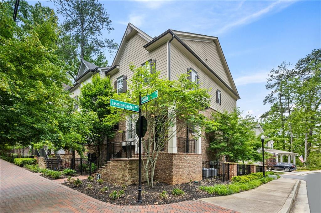 148 Canton Street