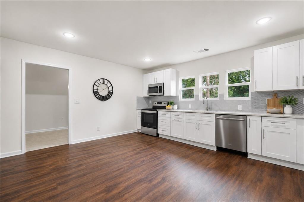 1721 Hortense Place Nw Property Photo 7