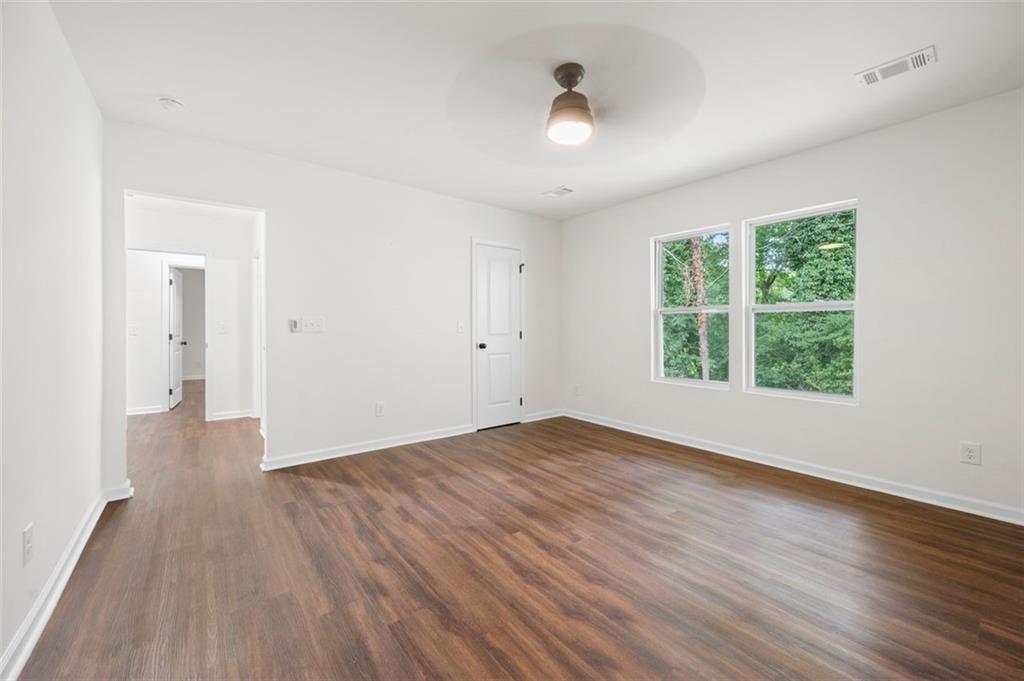 1721 Hortense Place Nw Property Photo 9