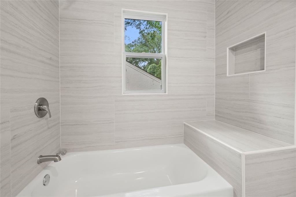 1721 Hortense Place Nw Property Photo 15