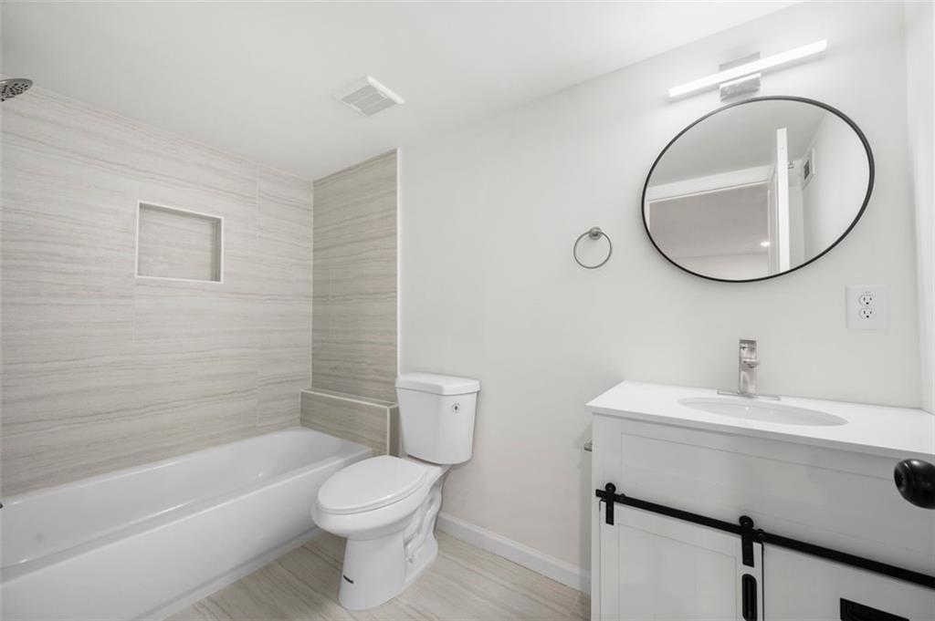 1721 Hortense Place Nw Property Photo 23