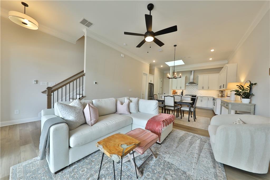 639 Stickley Oak Way Property Photo 5